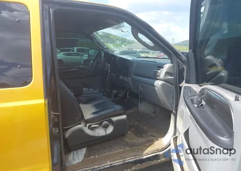 2007 Ford F250 Super Duty from USA, damaged, VIN 1FTSX21P97EA74395